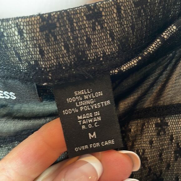 Express Black Sheer Lace Ruffle Peplum Pencil Skirt. Size Medium. - Picture 10 of 12